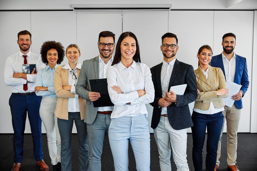 Training Women Empowerment Frau in einer Gruppe an der Führungsspitze